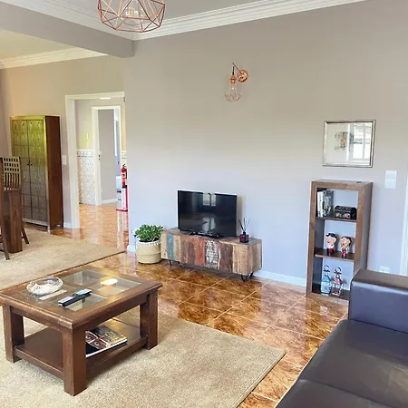 Dos Amados - Winter House