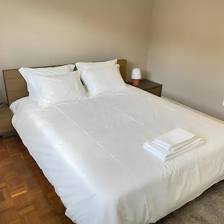 Dos Amados - Winter House *