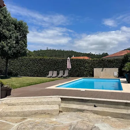 Dos Amados - Winter House * ビアナドカステロ