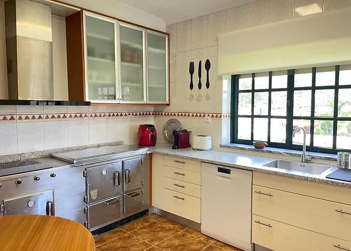 Dos Amados - Winter House فيانا دو كاستيلو