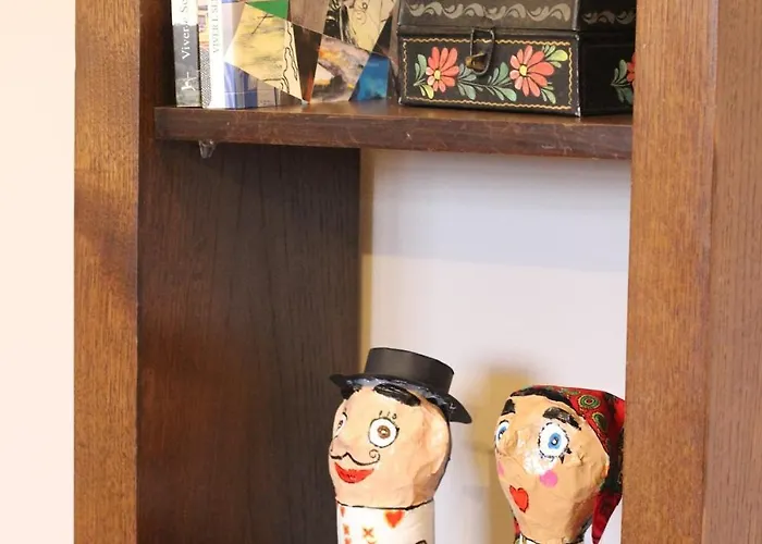 Dos Amados - Winter House *