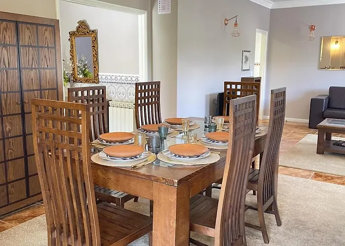 Dos Amados - Winter House فيانا دو كاستيلو